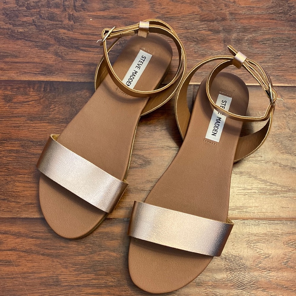 Steve Madden Rose Gold and Tan Sandals